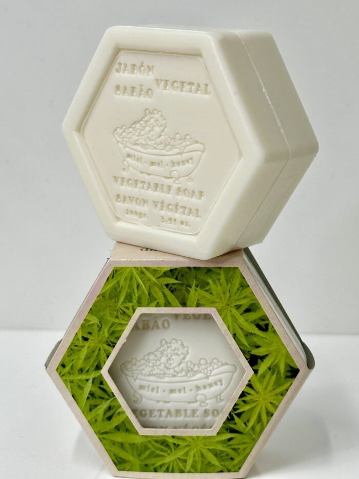 Jabon vegetal hexagonal con CBD (100gr) - Imagen 1
